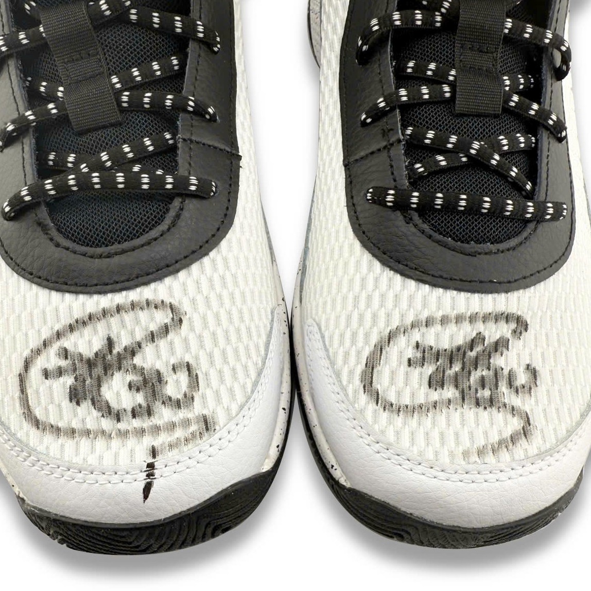 🔥 Under Armour CURRY 3Z7 Basketball Shoes 3026622-101 White Black Men’s Sz US 8